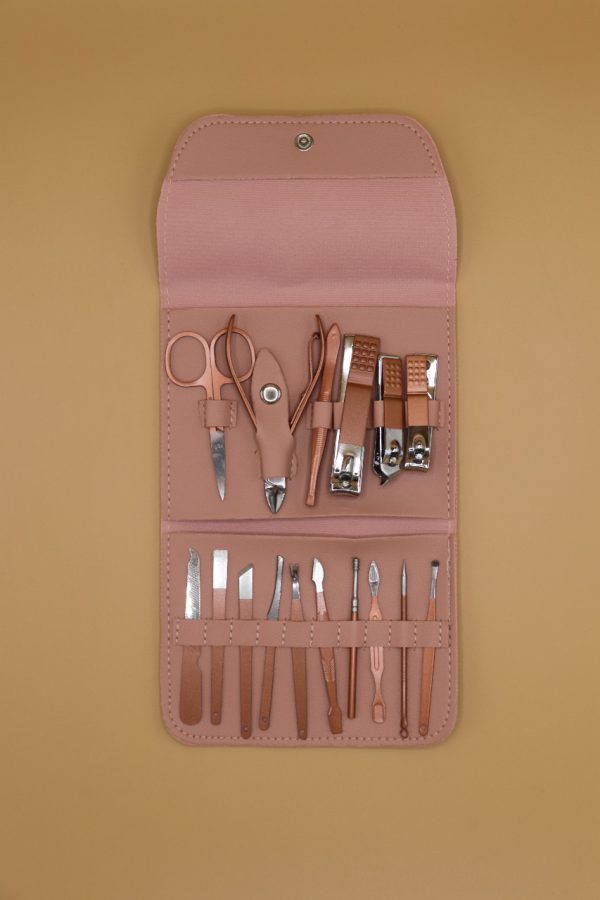 16 Piece Manicure & Pedicure Kit – At-Home Care
