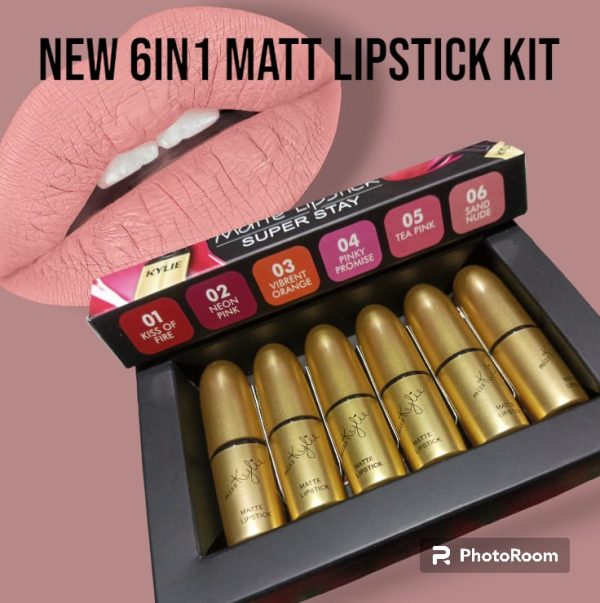 6 In 1 Kylie Matt Lipstick Kit